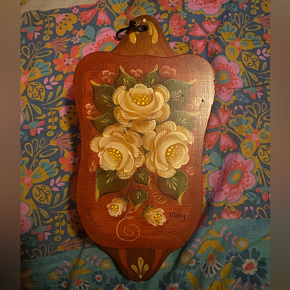 Vintage wooden Floral Hand-Painted Wall scissor holder